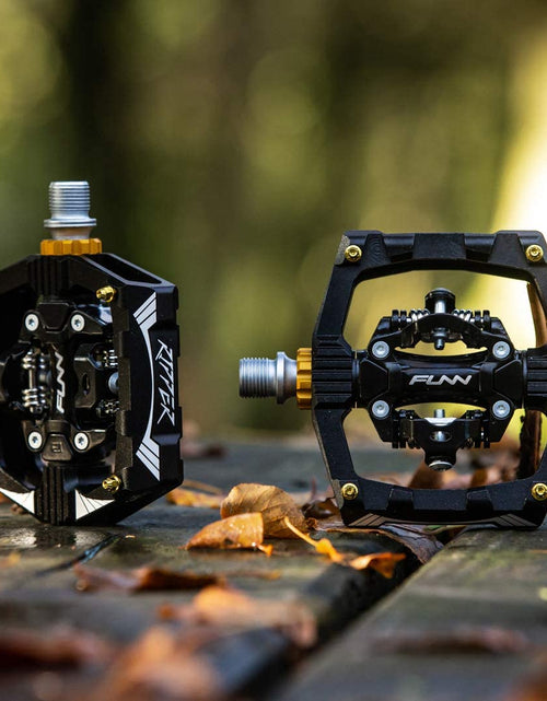 Load image into Gallery viewer, Ripper Mountain Bike Clipless Pedal Set, Rocker Clip Mechanism, SPD Compatible, 9/16-Inch Crmo Axle
